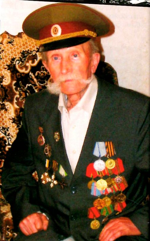 "Берегите честь и не меняйте ее ни на золото, ни на наряды. Прощайте обиды и умейте просить прощение"